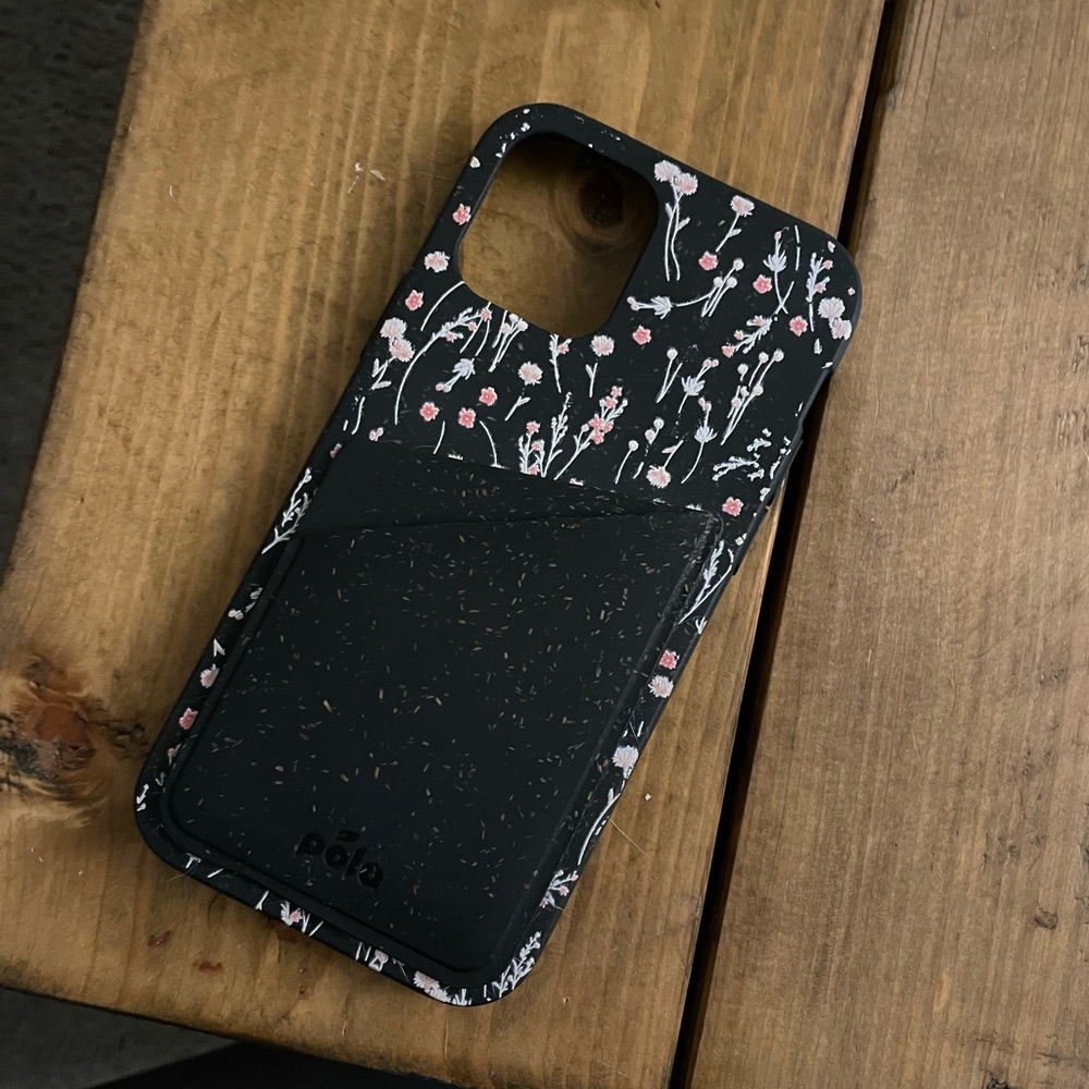 iPhone 12 Pro/iPhone 12 Pela case